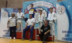 judo-cs-mioveni-campionat-national-arad-2015 (2)