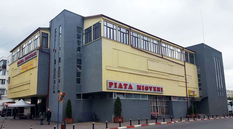 Piata-Dacia-Mioveni-7 (1)